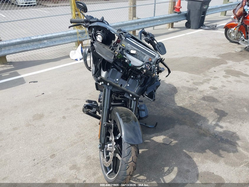 2026 HARLEY-DAVIDSON FLTRX auction photo 5