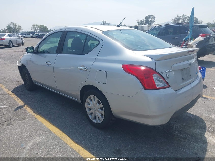 2016 Nissan Versa 1.6 1.6 S/1.6 S+/1.6 Sl/1.6 Sv silver Lot 111044821907 Vin 3N1CN7AP2GL876653