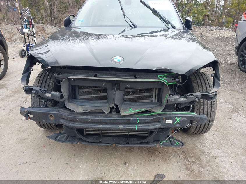 2013 BMW X1 xDrive28I VIN: WBAVL1C57DVR89530 Lot: 44821953