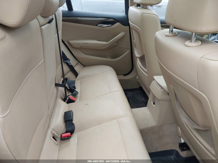 2013 BMW X1 xDrive28I VIN: WBAVL1C57DVR89530 Lot: 44821953