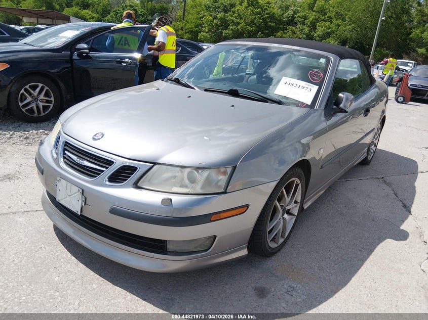 2005 Saab 9-3 Aero