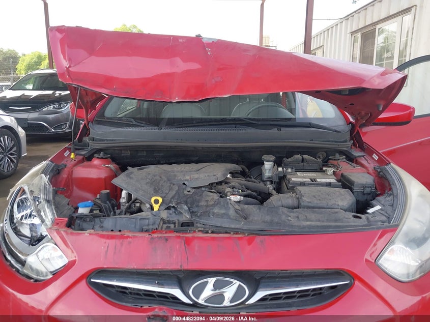 2013 Hyundai Accent 1.6 Gls red Lot 111044822094 Vin KMHCT4AEXDU537250