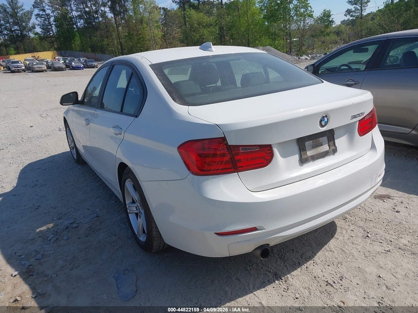 2015 BMW 320I