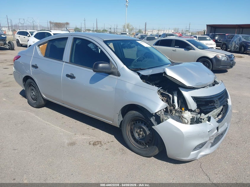2014 Nissan Versa 1.6 S