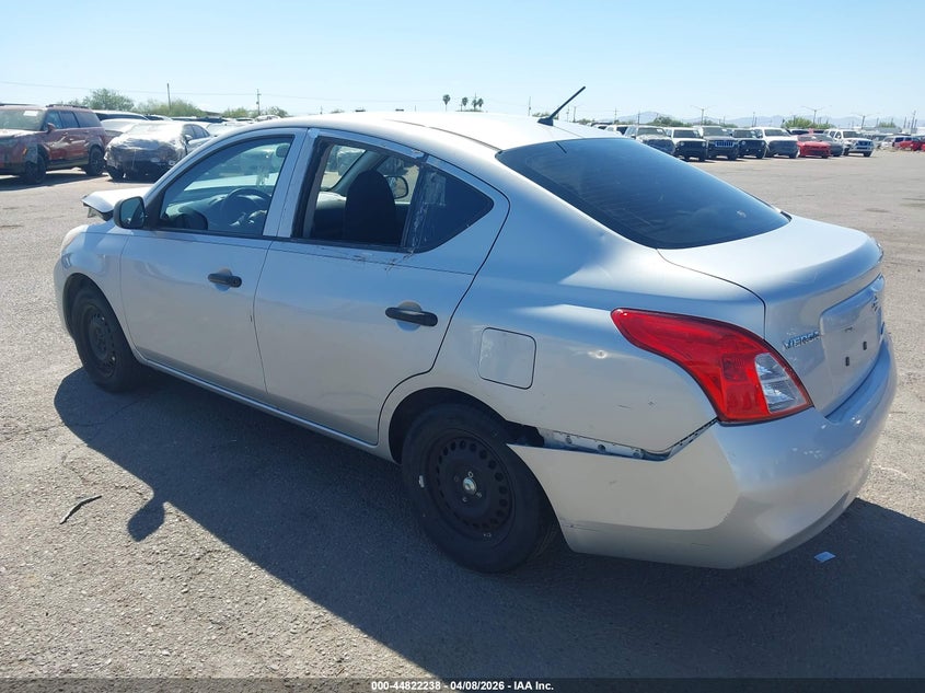 2014 Nissan Versa 1.6 S