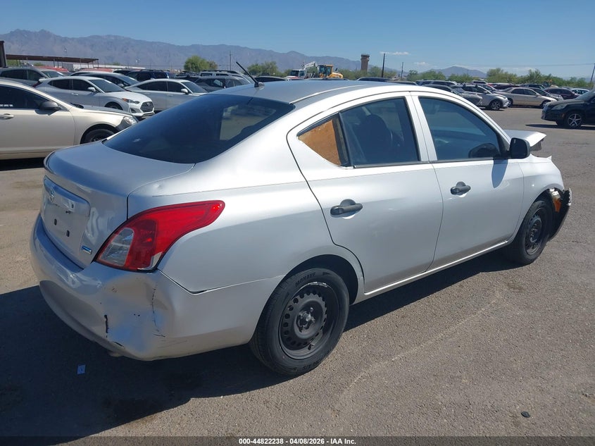 2014 Nissan Versa 1.6 S