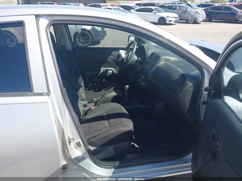 2014 Nissan Versa 1.6 S