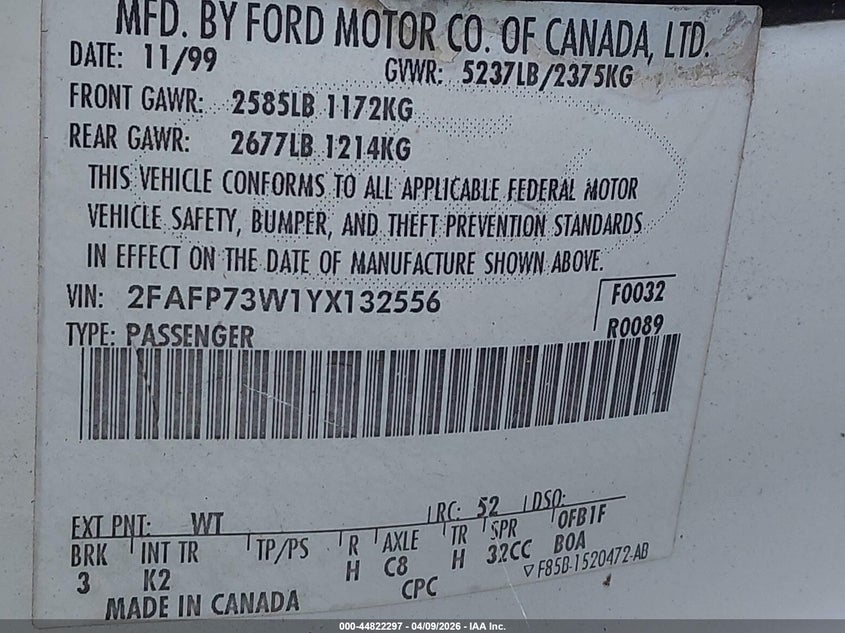 2000 Ford Crown Victoria VIN: 2FAFP73W1YX132556 Lot: 44822297