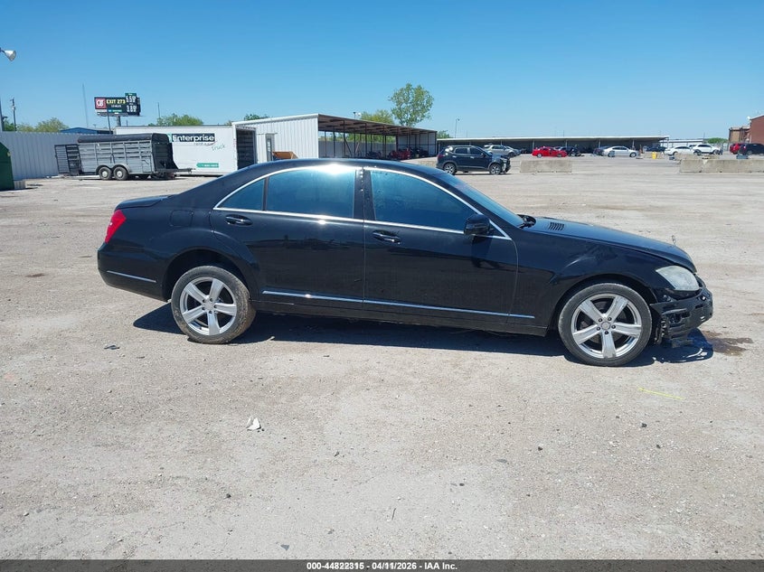 2011 Mercedes-Benz S 550 VIN: WDDNG7BB9BA386879 Lot: 44822315