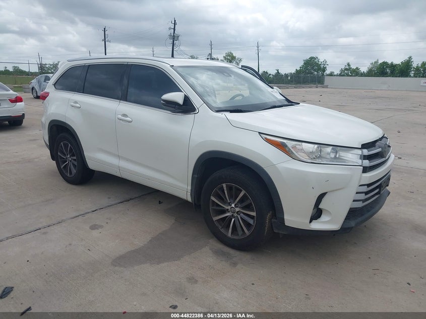 2018 Toyota Highlander Xle