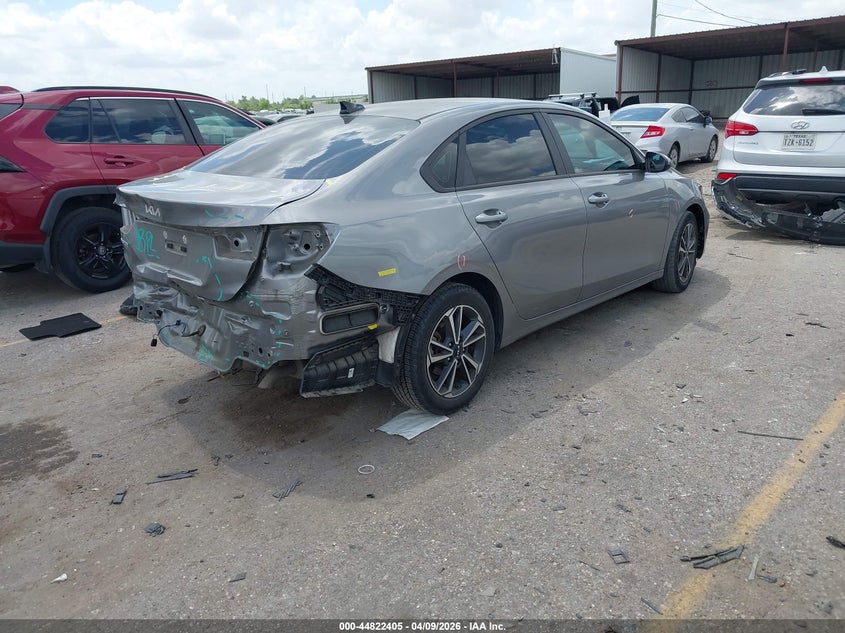 Vin: 3kpf24ad8pe554742, lot: 45319677, kia forte lxs 20234