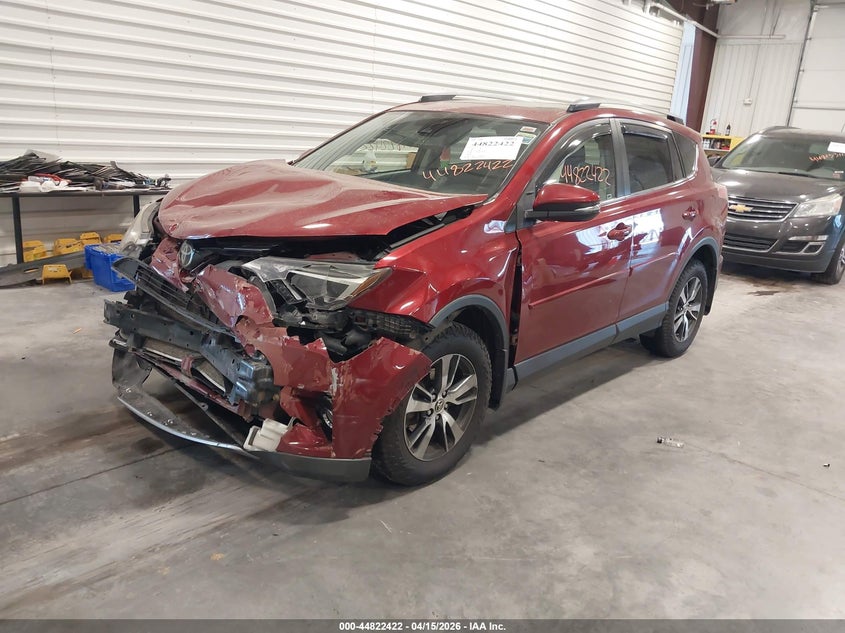 2018 Toyota Rav4 Xle JTMRFREV9JD255898 photo 1