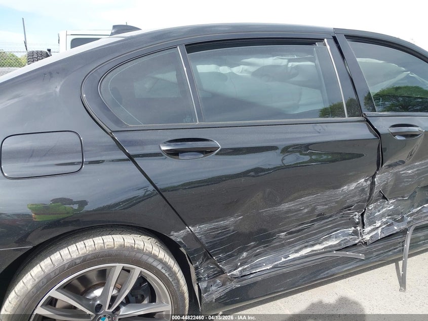 2022 BMW 740 I xDrive VIN: WBA7T4C01NCH09857 Lot: 44822460