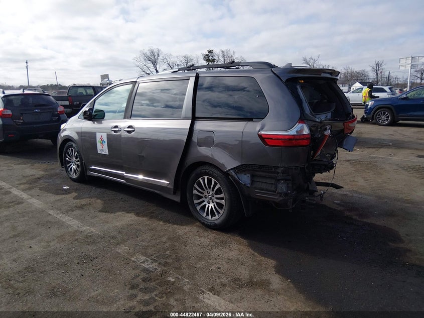 2018 TOYOTA SIENNA VAN 3.5L V-6 DI, DOHC, VVT, 296HP