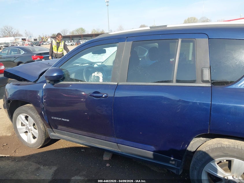 2016 Jeep Compass Latitude VIN: 1C4NJDEB6GD545322 Lot: 44822520