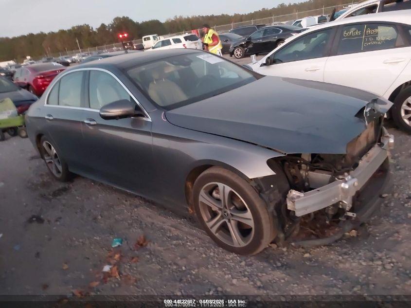 2019 Mercedes-Benz E 300