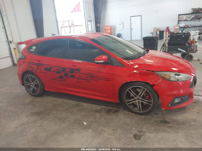 2017 Ford Focus St VIN: 1FADP3L92HL334135 Lot: 44822653