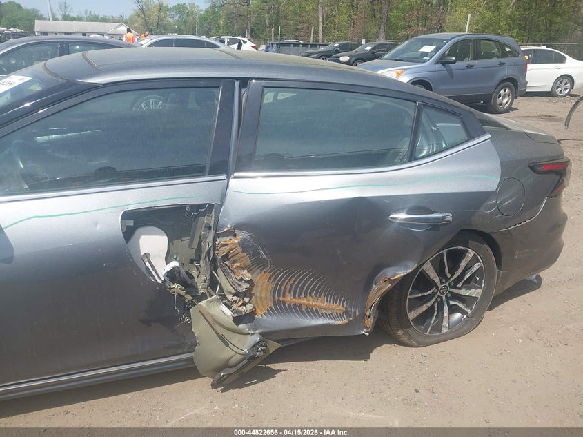 2019 Nissan Maxima 3.5 3.5 Sl grey Lot 111044822656 Vin 1N4AA6AV8KC383904