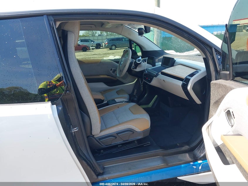 2015 BMW I3 white Lot 111044822674 Vin WBY1Z2C54FV555590