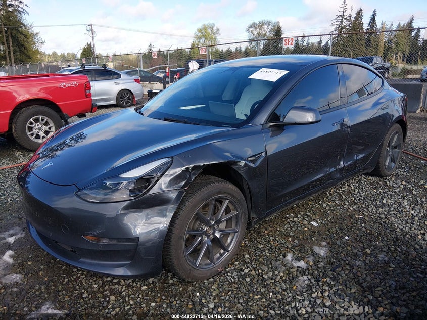 5YJ3E1EB6NF248986 2022 Tesla Model 3 Long Range Dual Motor All-Wheel Drive grey