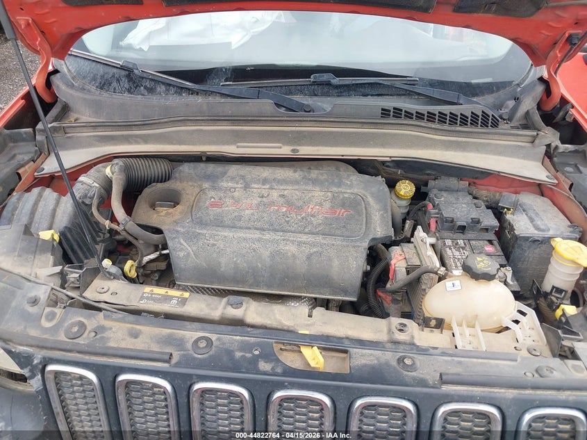 2015 Jeep Renegade Latitude VIN: ZACCJABT1FPC23142 Lot: 44822764