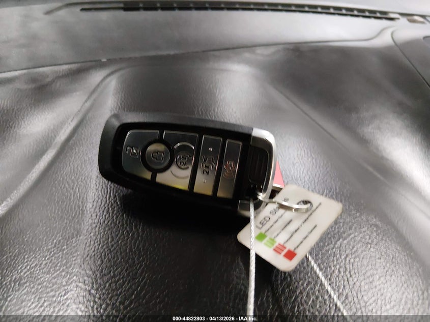 2017 Ford Edge 2.0 Titanium red Lot 111044822803 Vin 2FMPK3K98HBC60755