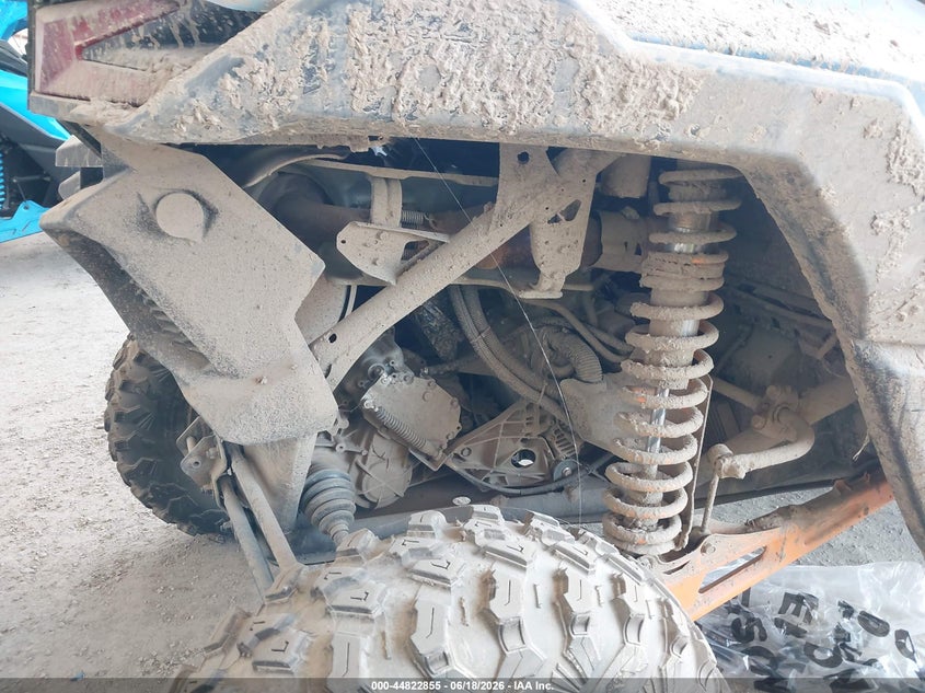 2025 CAN-AM MAVERICK X3 MAX auction photo 8