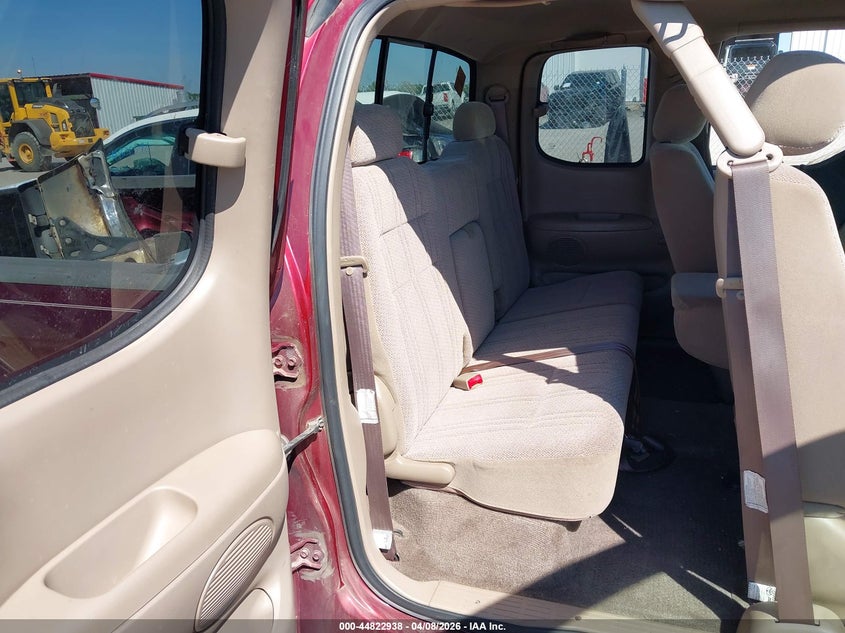 2002 TOYOTA TUNDRA auction photo 8