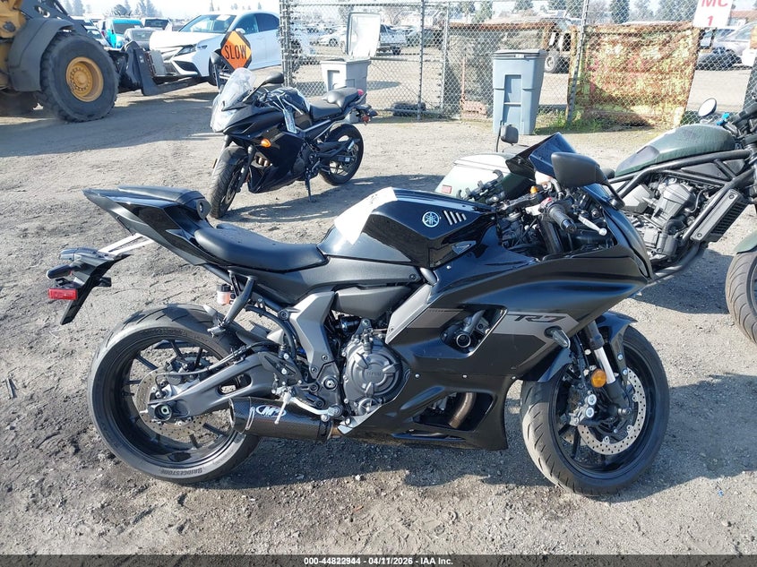 2025 Yamaha Yzfr7 VIN: JYARM38Y4SA004004 Lot: 44240504