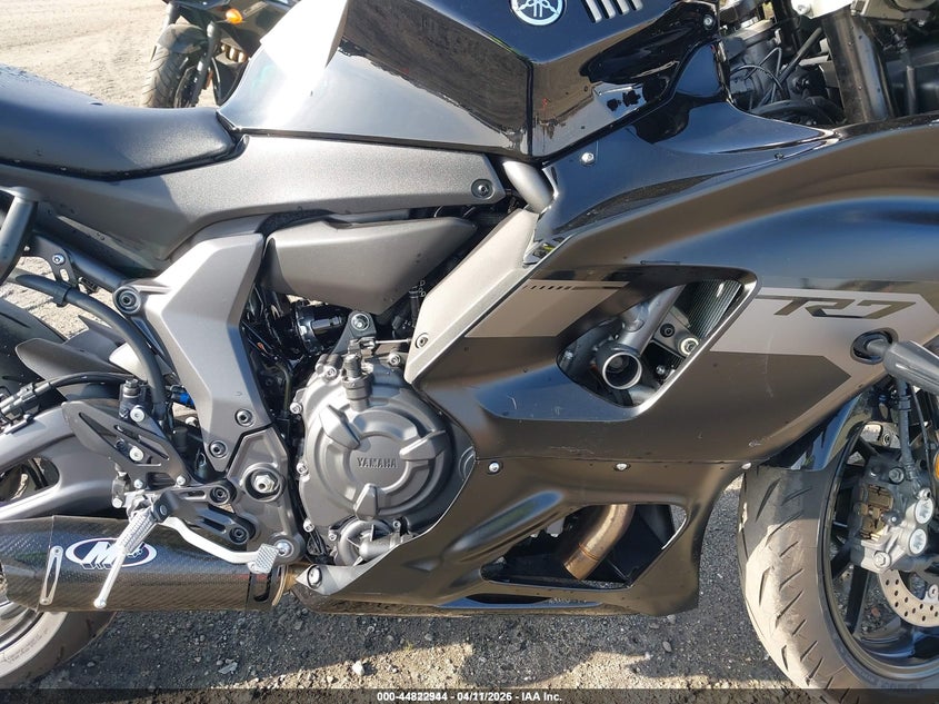 2025 Yamaha Yzfr7 VIN: JYARM38Y4SA004004 Lot: 44240504
