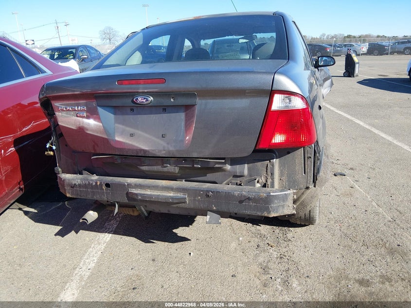 2007 FORD FOCUS auction photo 6