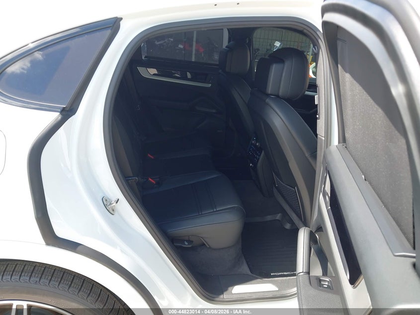 2025 Porsche Cayenne Coupe VIN: WP1BA2AY5SDA31003 Lot: 44823014