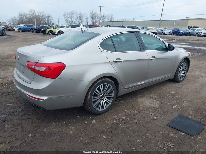 2014 Kia Cadenza Premium
