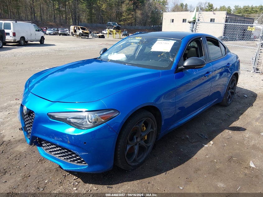 2019 Alfa Romeo Giulia Ti Sport Awd