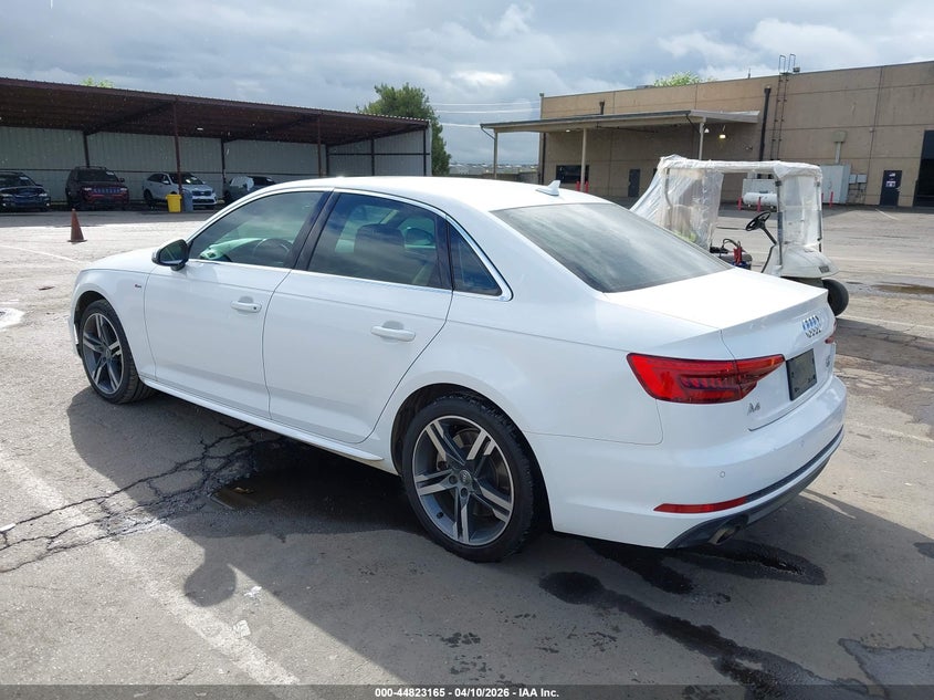 2017 Audi A4 2.0 2.0T Premium white Lot 111044823165 Vin WAUENAF46HN010969