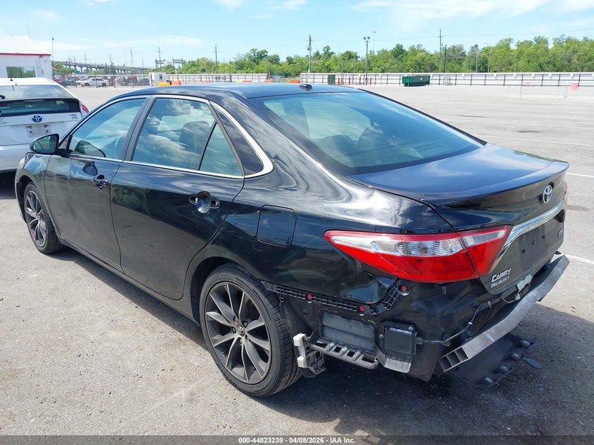 2017 Toyota Camry Xse