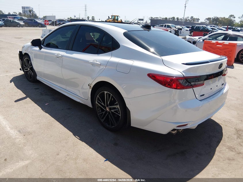 Vin: 4t1daack5tu704527, lot: 45320526, toyota camry xse 20263