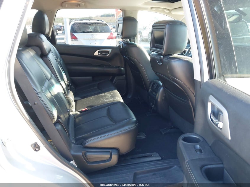 2014 Nissan Pathfinder 3.5 Platinum silver Lot 111044823265 Vin 5N1AR2MM9EC687404
