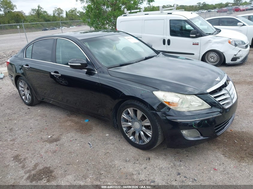 HYUNDAI GENESIS 2011. Lot# 44823322. VIN KMHGC4DE9BU128022. Photo 1