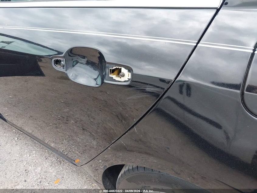 2011 Hyundai Genesis 3.8 VIN: KMHGC4DE9BU128022 Lot: 44823322