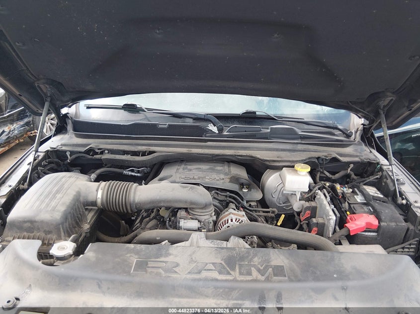 1C6SRFFT6LN408018 2020 Ram 1500 5.7 black