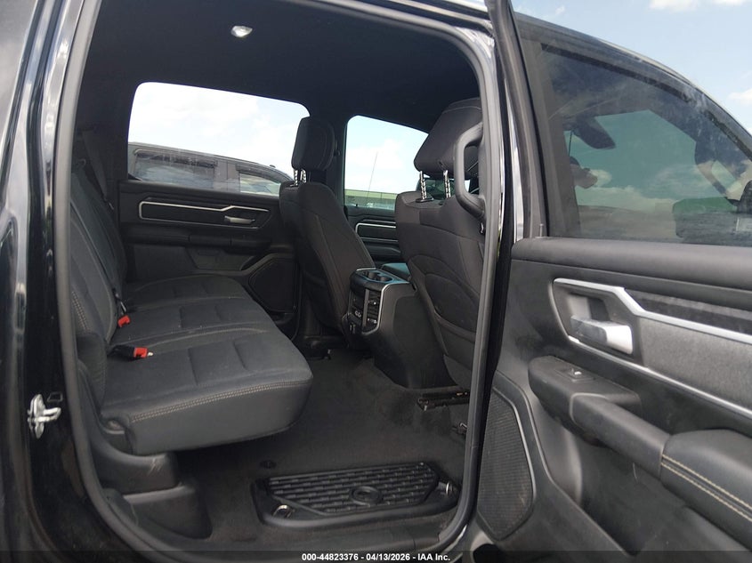 2020 Ram 1500 5.7 black Lot 111044823376 Vin 1C6SRFFT6LN408018