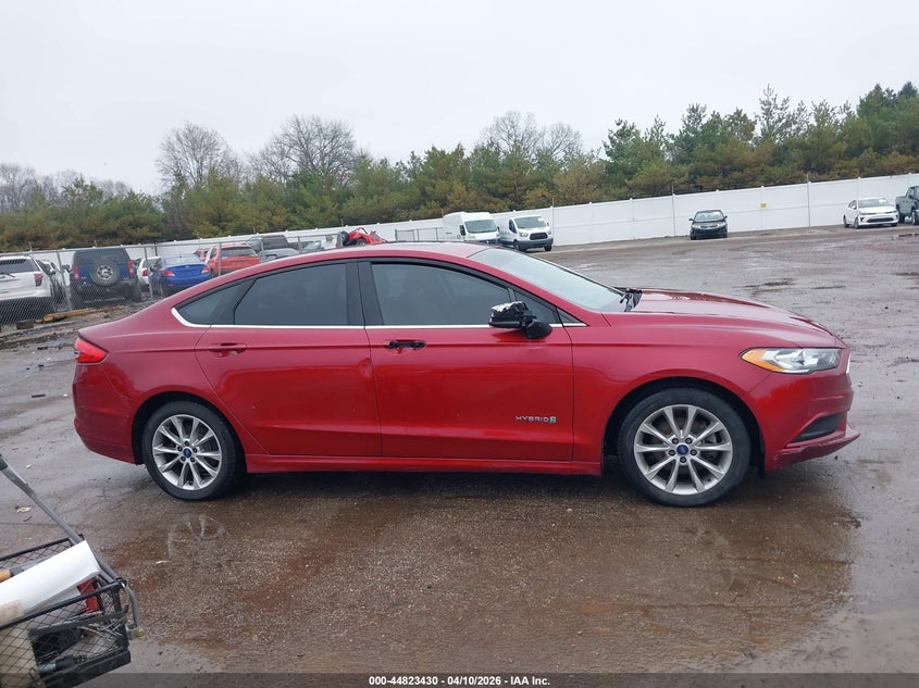 2017 Ford Fusion 2.0 Hybrid Se red Lot 111044823430 Vin 3FA6P0LU9HR278305