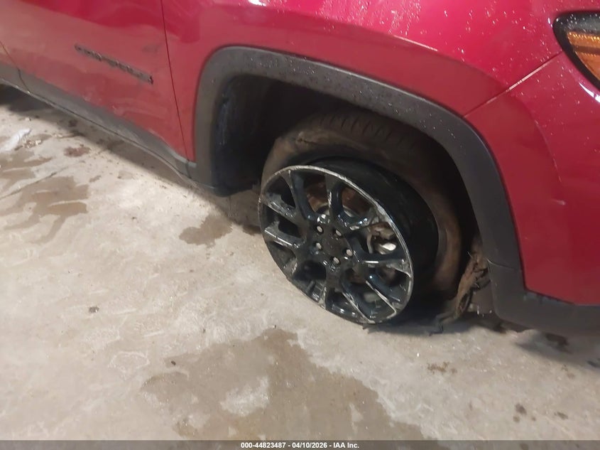 2024 Jeep Compass 2.0 Latitude 4X4 red Lot 111044823487 Vin 3C4NJDBN3RT162336