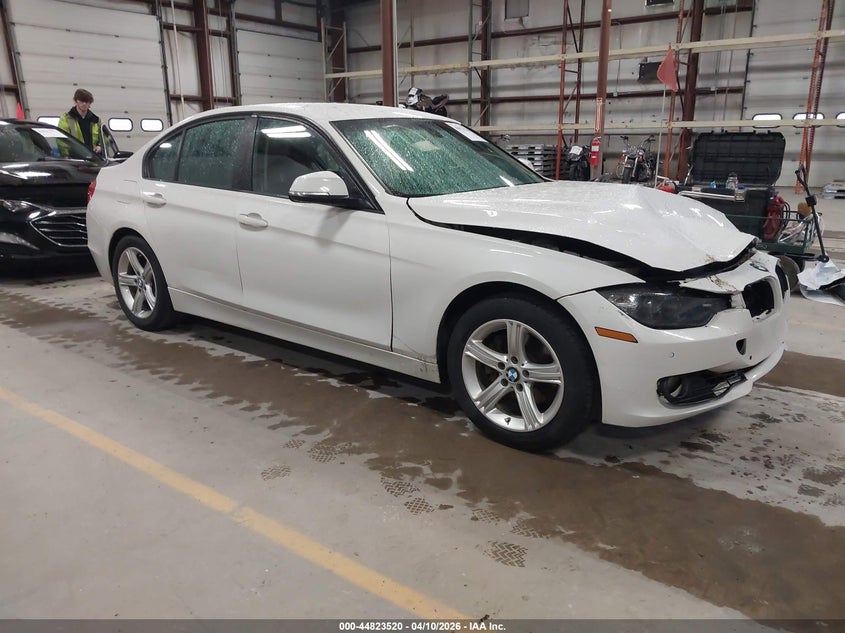 WBA3B3C52DJ976911 2013 BMW 328I xDrive auction photo 1