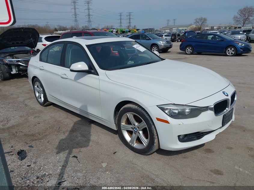 Vin: wba3b5g57dns04578, lot: 45320812, bmw 328i xdrive 2013 img_1