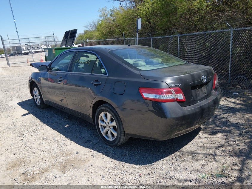2011 Toyota Camry Le