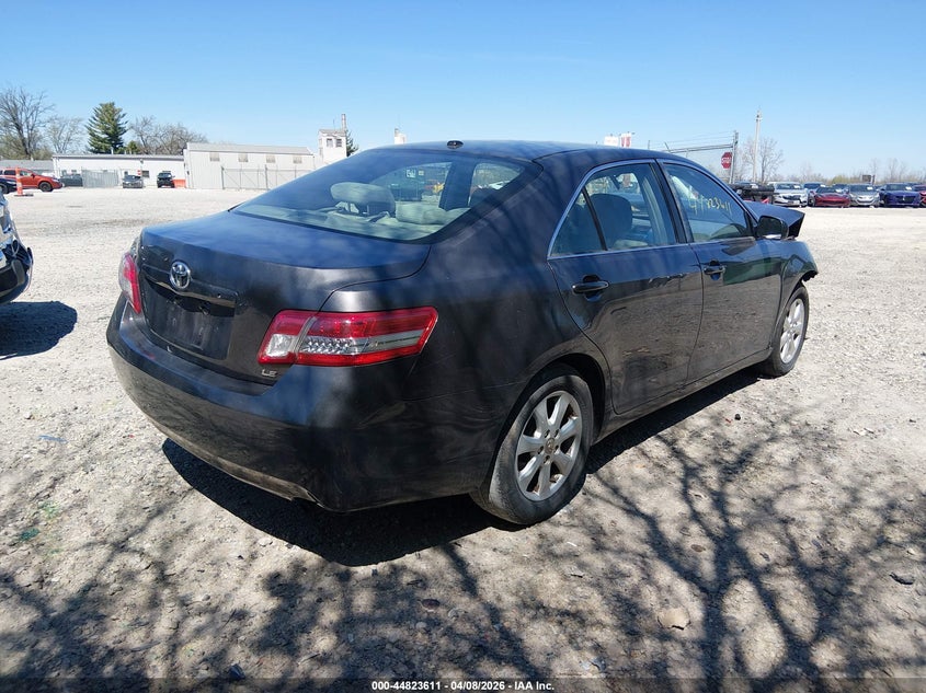 2011 Toyota Camry Le