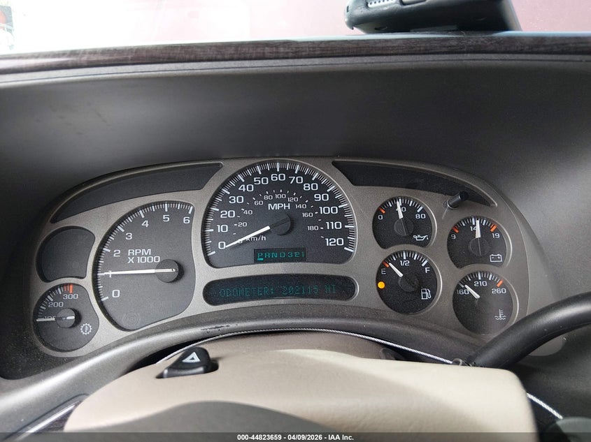 2004 GMC Yukon Denali VIN: 1GKEK63U14J109945 Lot: 44823659