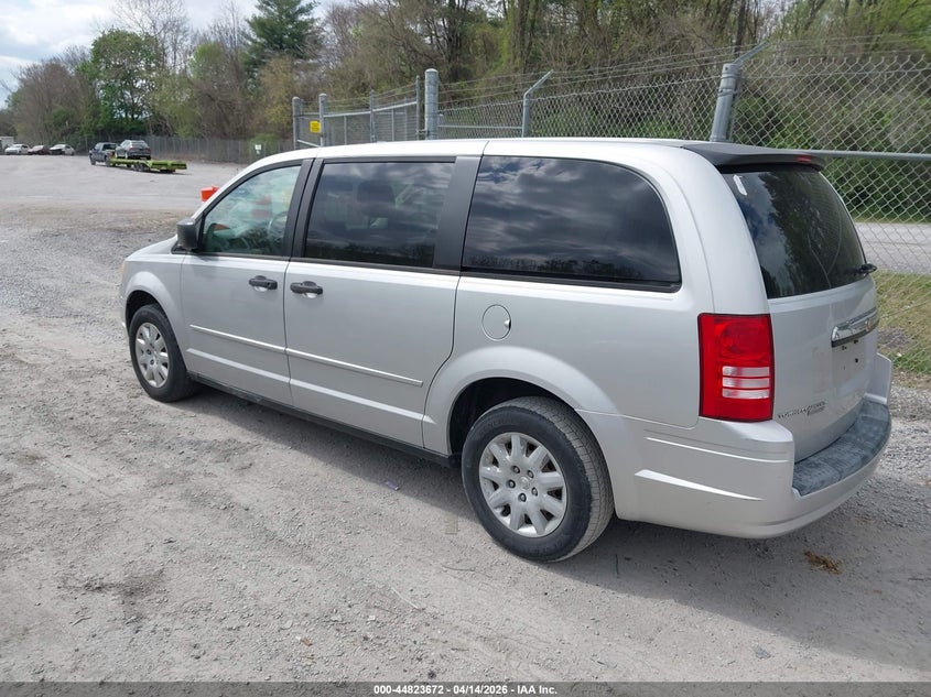2008 Chrysler Town & Country Lx